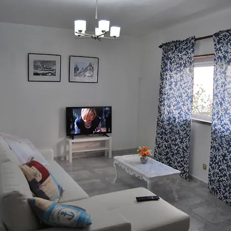 Mota Apartment *